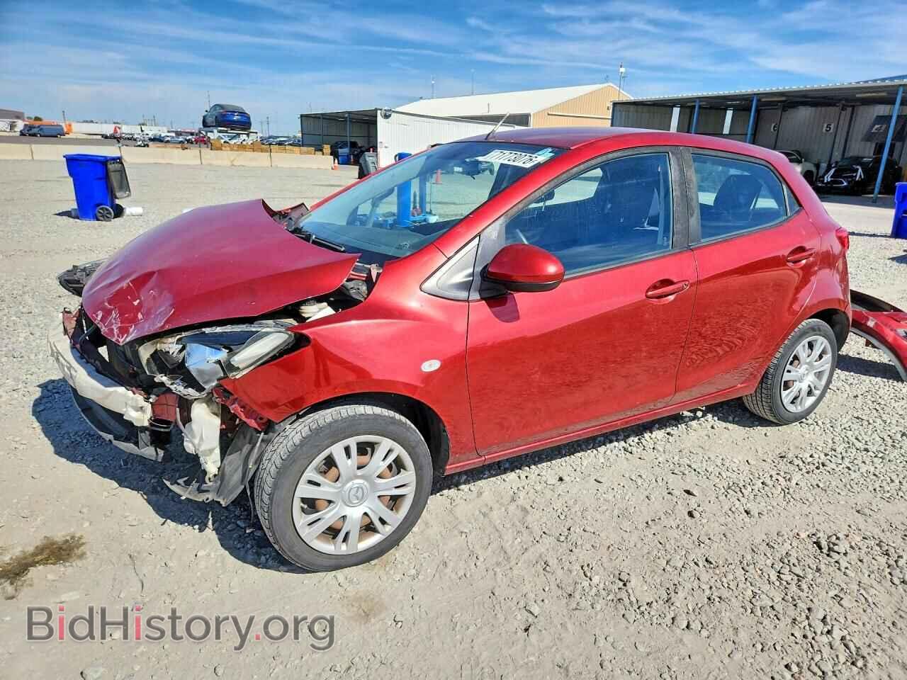 2014 Mazda 2 Sport (VIN JM1DE1KY0E0188005) — фото 1 из 13, Copart, повреждение: передняя часть