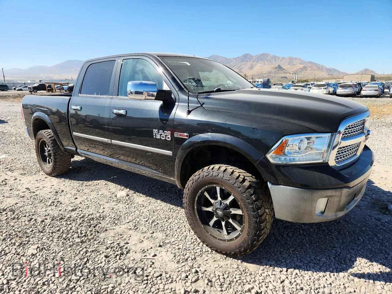 2015 RAM 1500 - VIN: 1C6RR7VM8FS733161 - Photo 4
