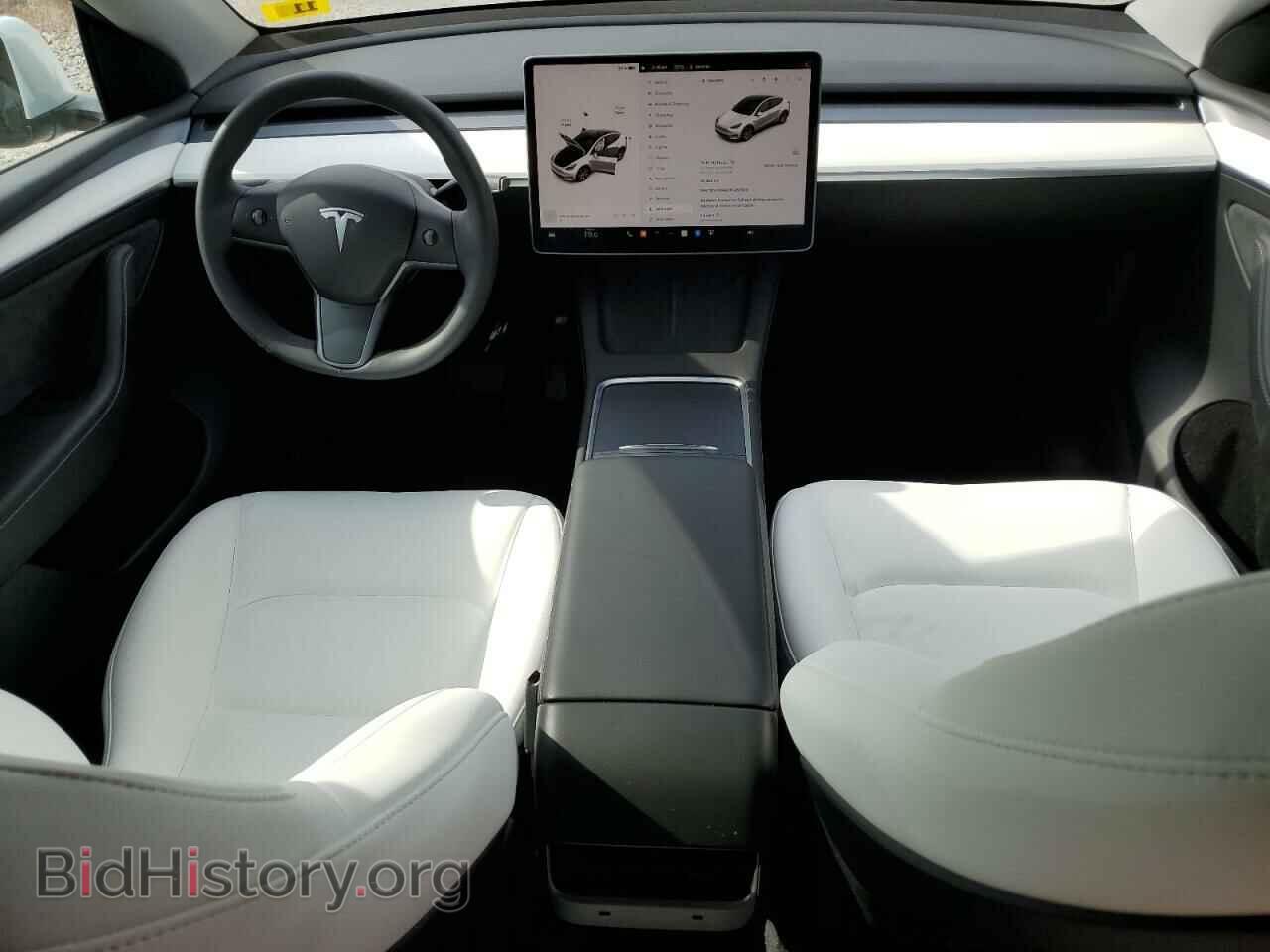 2023 TESLA MODEL Y - VIN: 7SAYGDEE2PF857090 - Photo 8