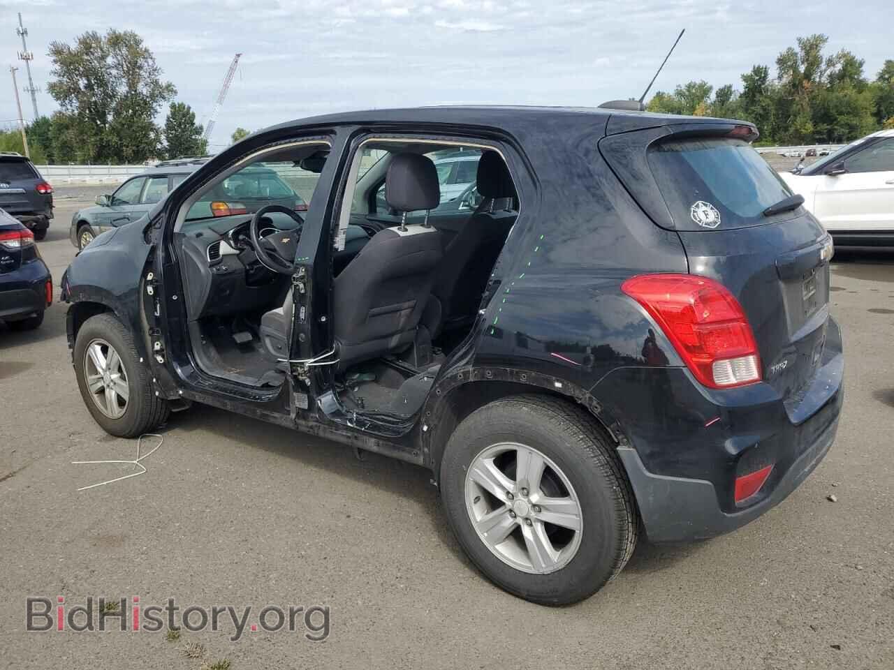 2020 CHEVROLET TRAX - VIN: 3GNCJKSB5LL224920 - Фото 2