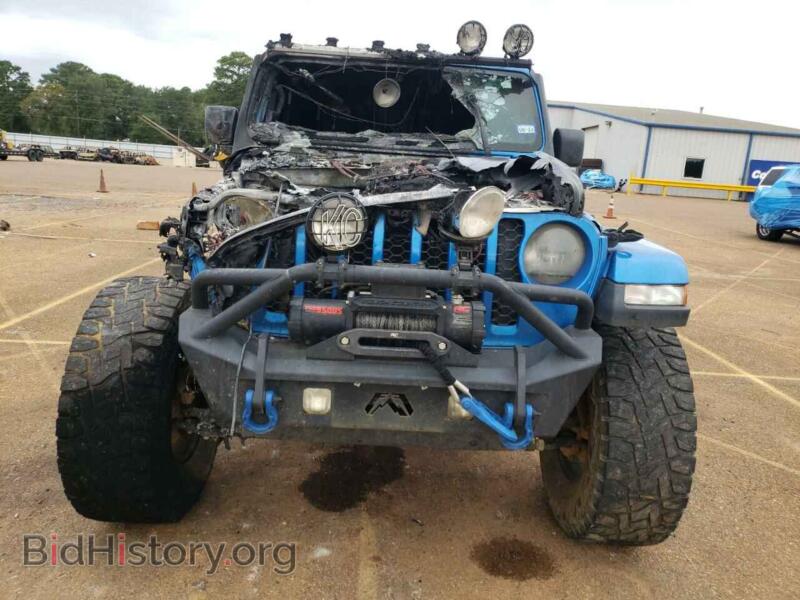 2021 Jeep GLADIATOR (VIN 1C6HJTAG9ML524353) — photo 5 of 13