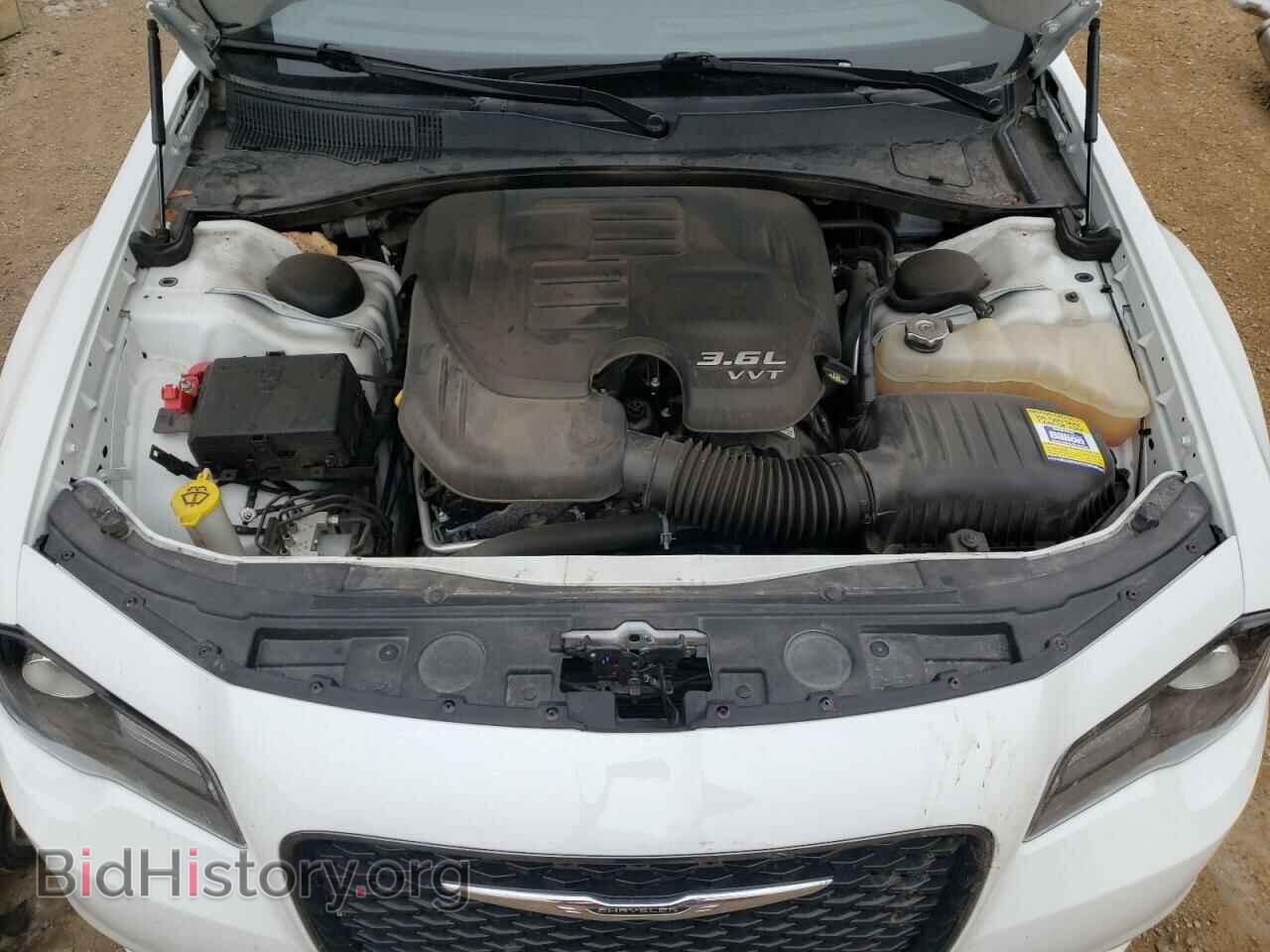 2018 CHRYSLER 300 - VIN: 2C3CCAGG8JH326143 - Фото 11
