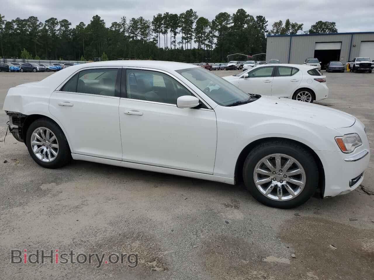 2013 CHRYSLER 300 - VIN: 2C3CCAAGXDH589148 - Фото 4