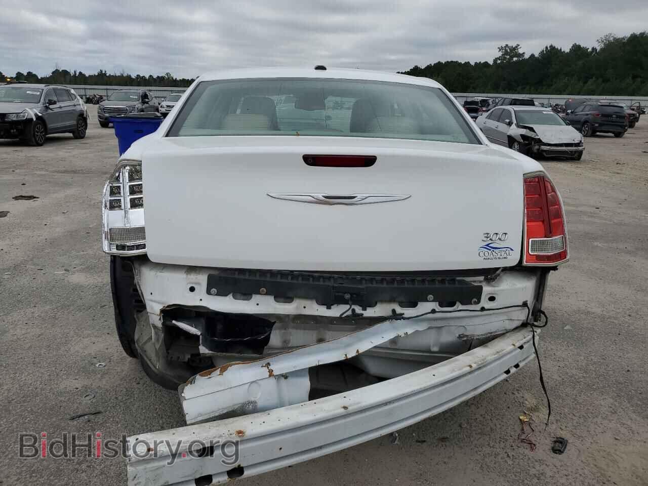 2013 CHRYSLER 300 - VIN: 2C3CCAAGXDH589148 - Фото 6