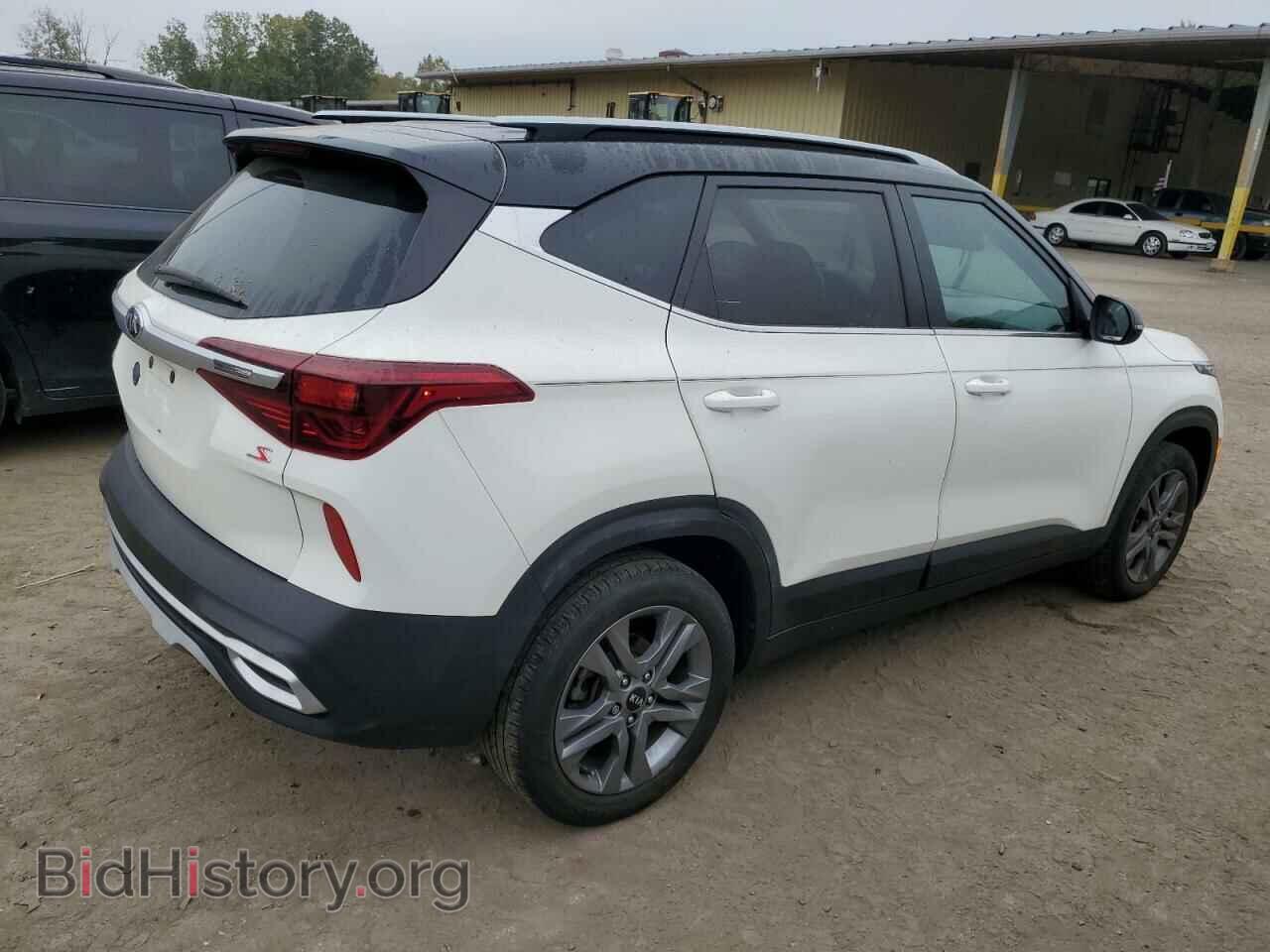 2021 KIA SELTOS - VIN: KNDEU2AA1M7141394 - Фото 3