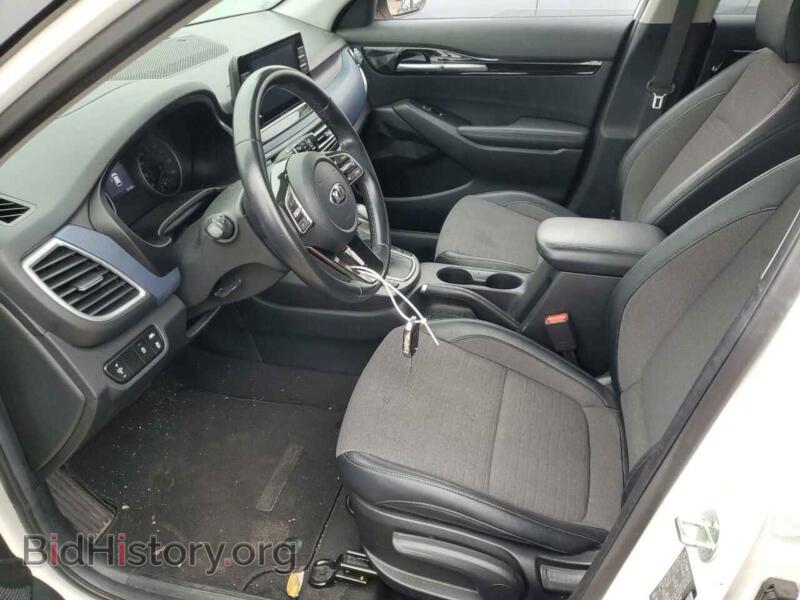 2021 Kia SELTOS (VIN KNDEU2AA1M7141394) — photo 7 of 13