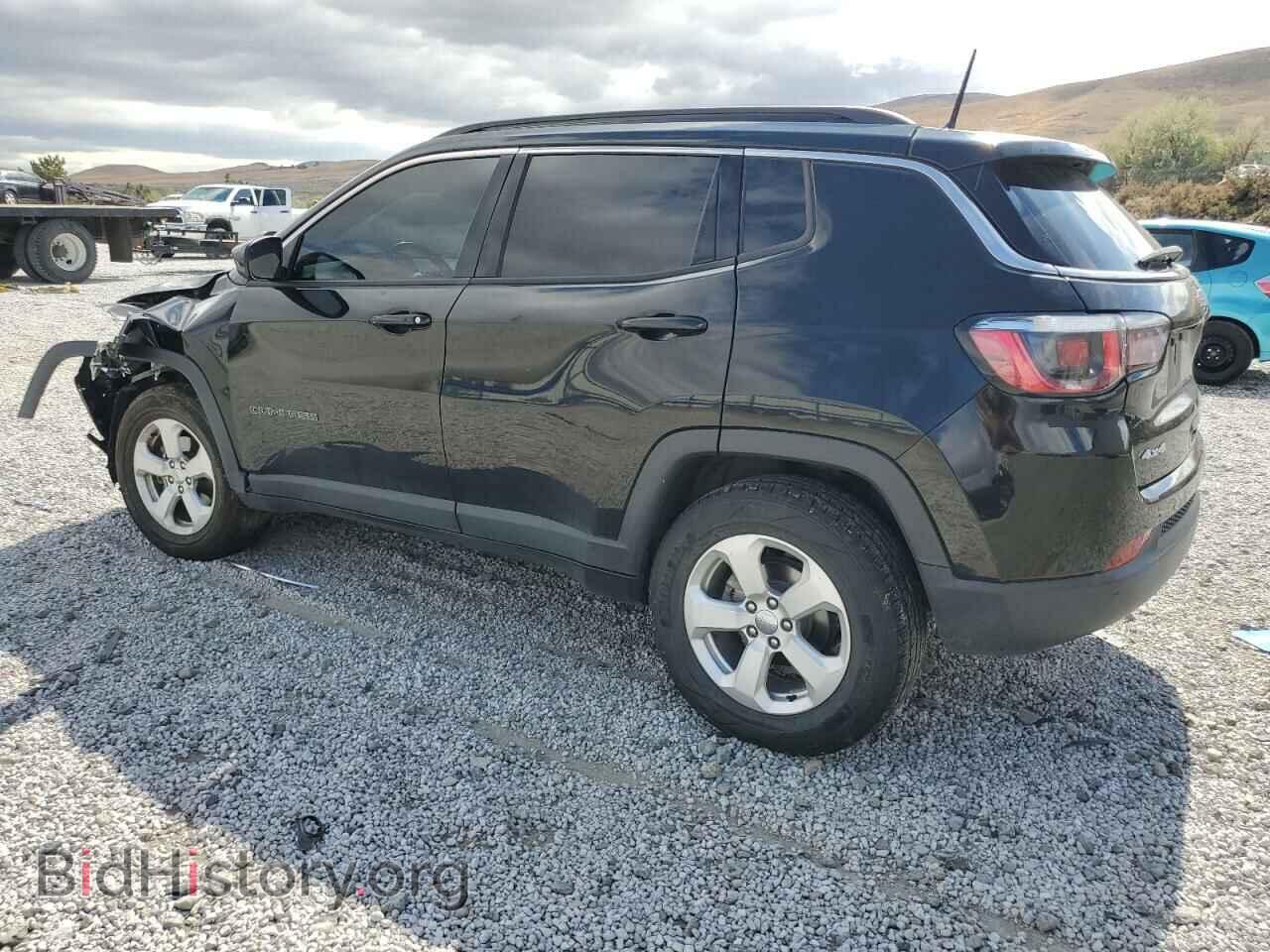 2018 JEEP COMPASS - VIN: 3C4NJDBB2JT399068 - Фото 2