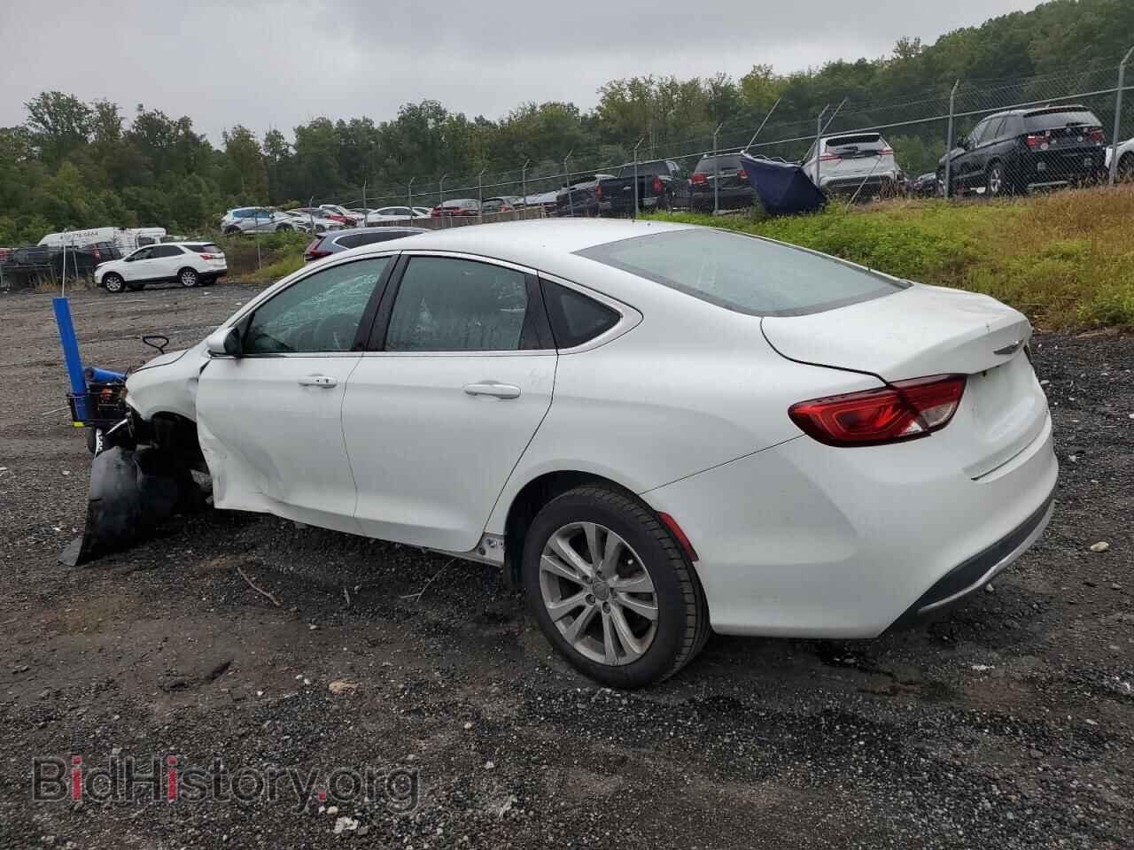 2016 CHRYSLER 200 - VIN: 1C3CCCAB1GN112314 - Фото 2