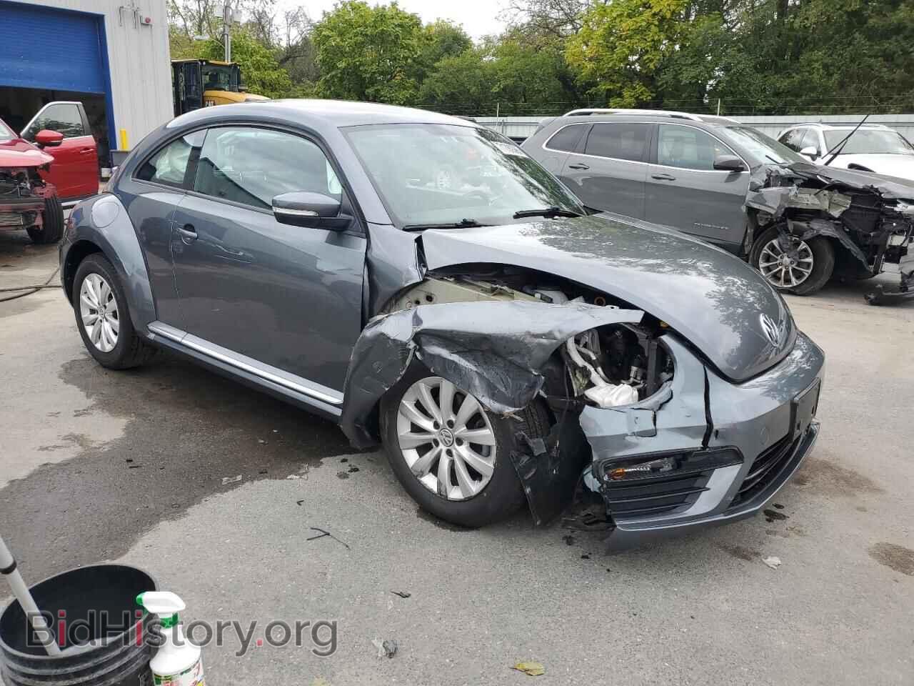 2019 VOLKSWAGEN BEETLE - VIN: 3VWFD7AT5KM709097 - Фото 4