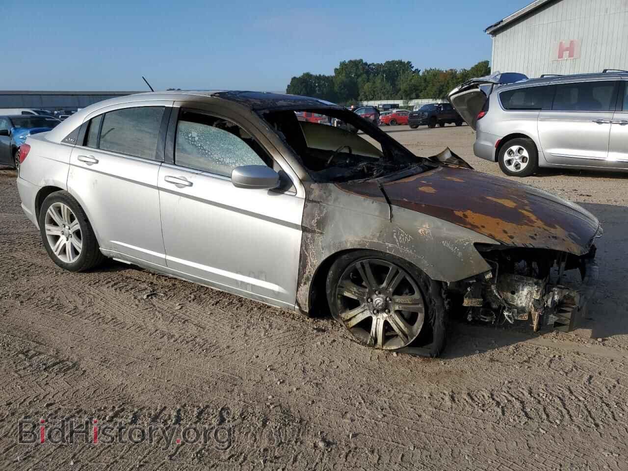 2012 CHRYSLER 200 - VIN: 1C3CCBBB1CN176601 - Фото 4