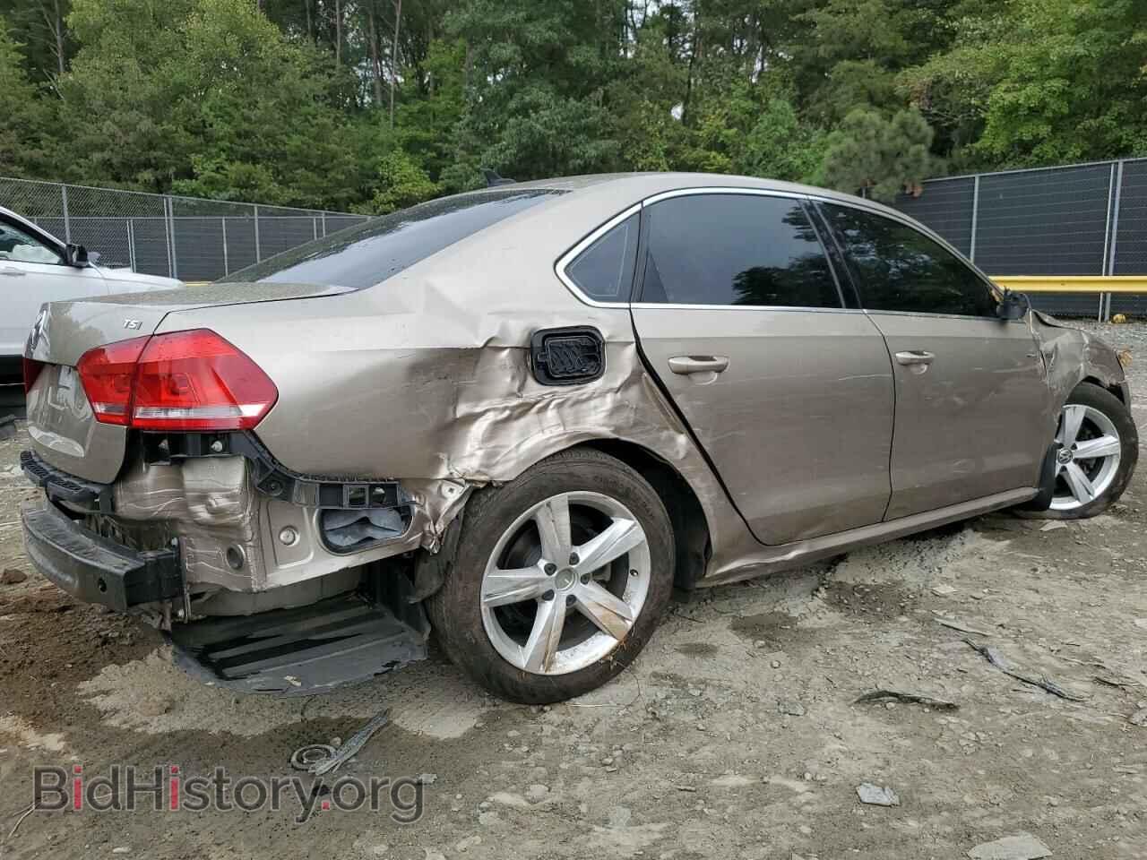 2015 VOLKSWAGEN PASSAT - VIN: 1VWAT7A30FC120155 - Фото 3