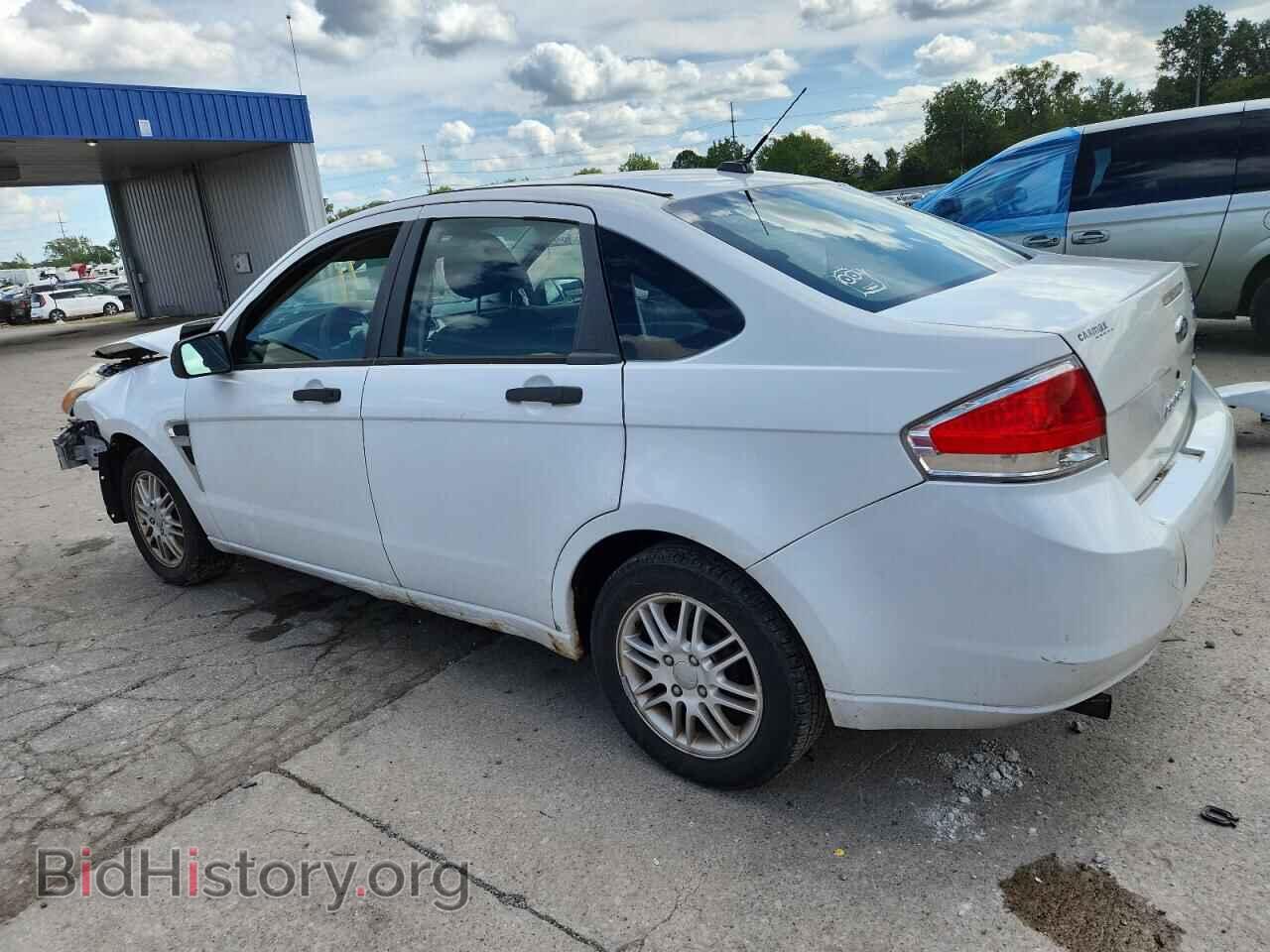 2008 FORD FOCUS - VIN: 1FAHP35NX8W231667 - Фото 2
