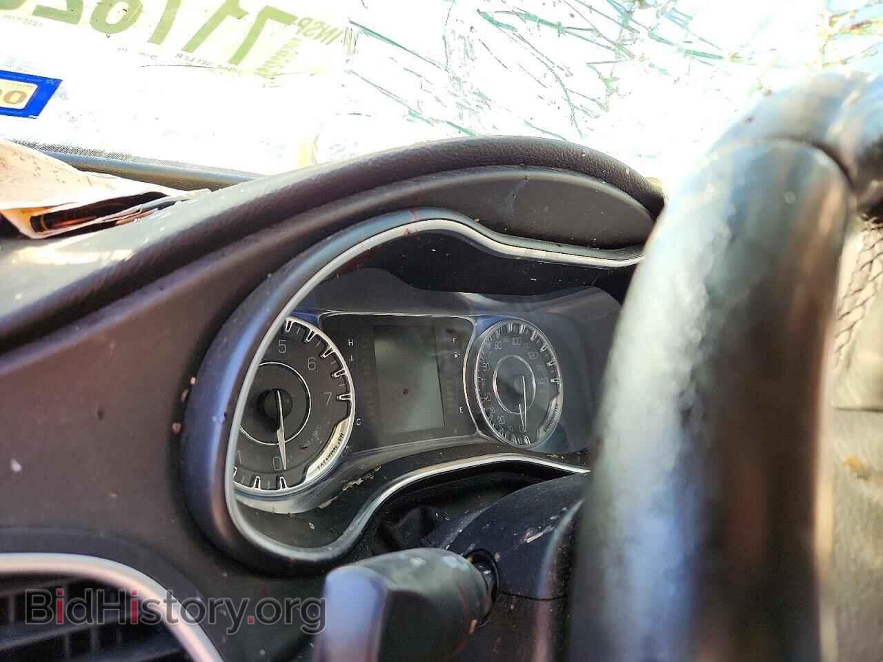 2016 CHRYSLER 200 - VIN: 1C3CCCAG1GN102359 - Фото 9