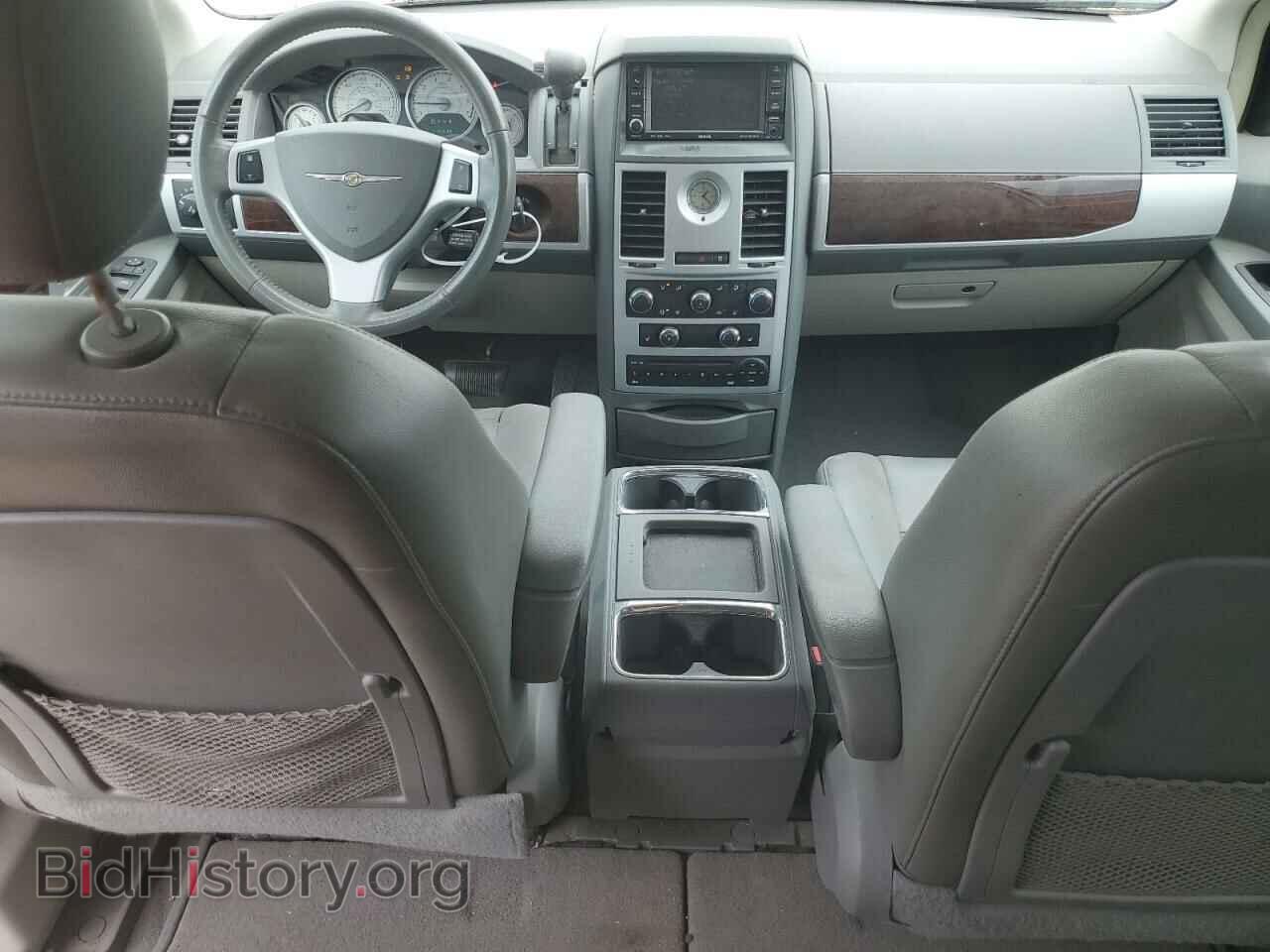 2010 CHRYSLER MINIVAN - VIN: 2A4RR5D11AR217880 - Фото 8
