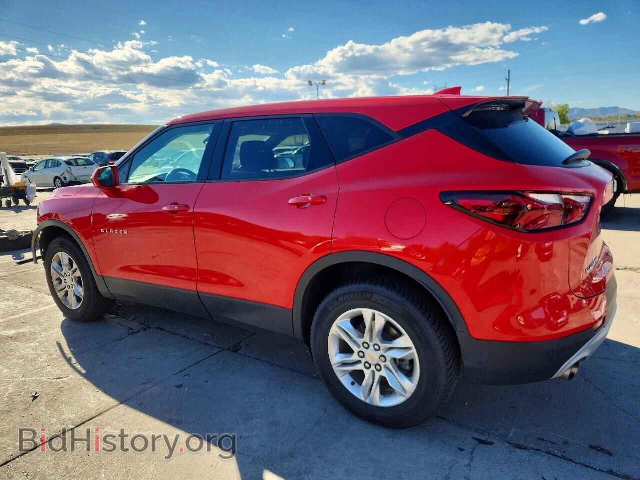 2020 CHEVROLET BLAZER - VIN: 3GNKBHR43LS662067 - Photo 2