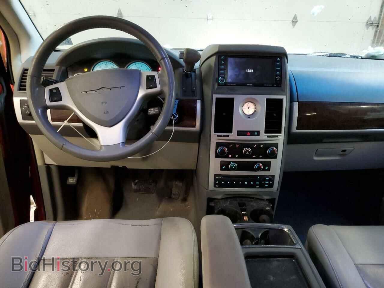 2010 CHRYSLER MINIVAN - VIN: 2A4RR5D19AR129823 - Фото 8
