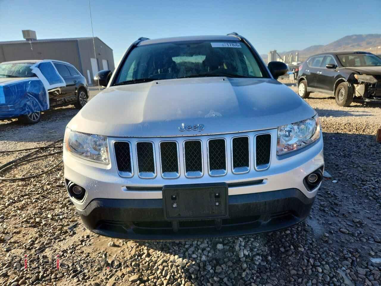 2011 JEEP COMPASS - VIN: 1J4NF1FB1BD141782 - Photo 5