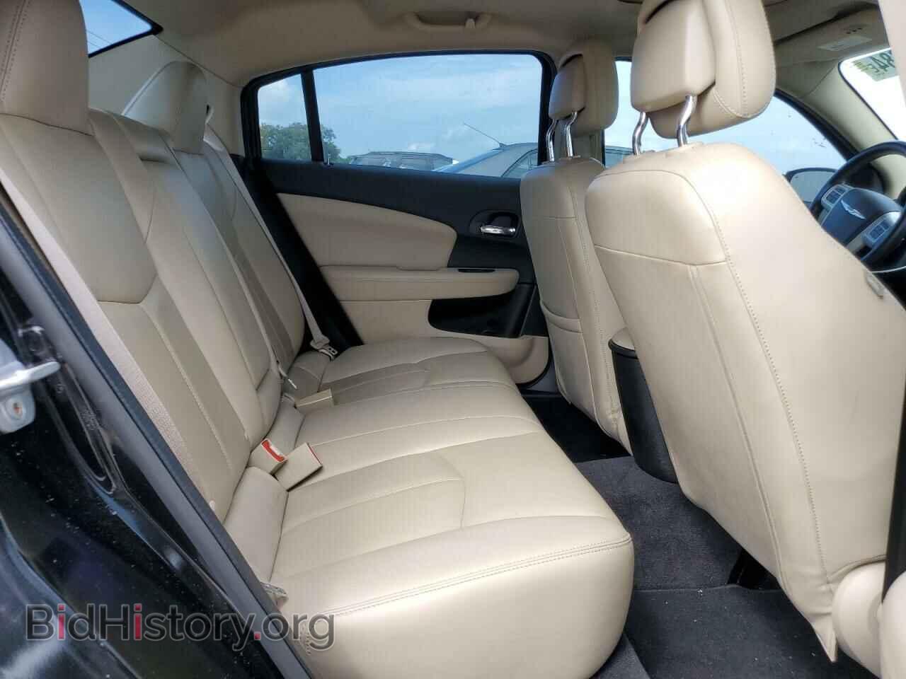 2012 CHRYSLER 200 - VIN: 1C3CCBCG2CN158831 - Фото 10