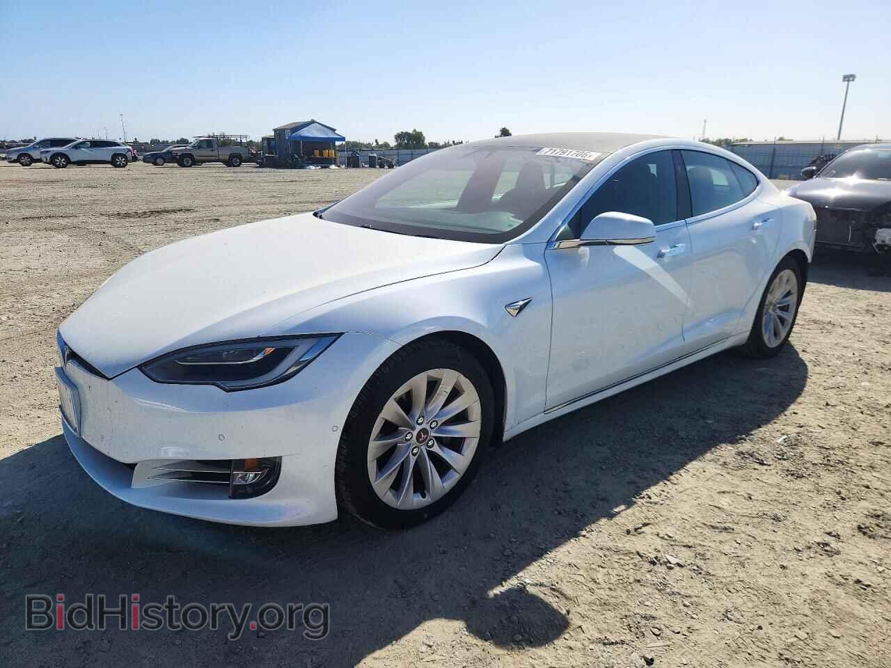 Photo 5YJSA1E20JF281760 - TESLA MODEL S 2018