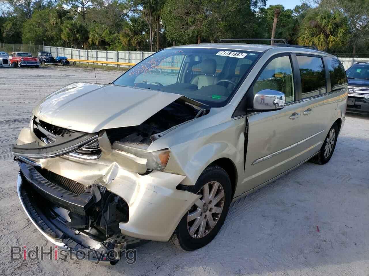 Photo 2A4RR8DG9BR783079 - CHRYSLER MINIVAN 2011