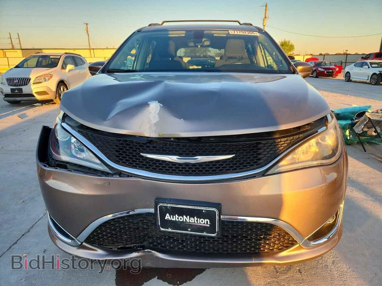 2018 CHRYSLER PACIFICA - VIN: 2C4RC1FG6JR104573 - Photo 5