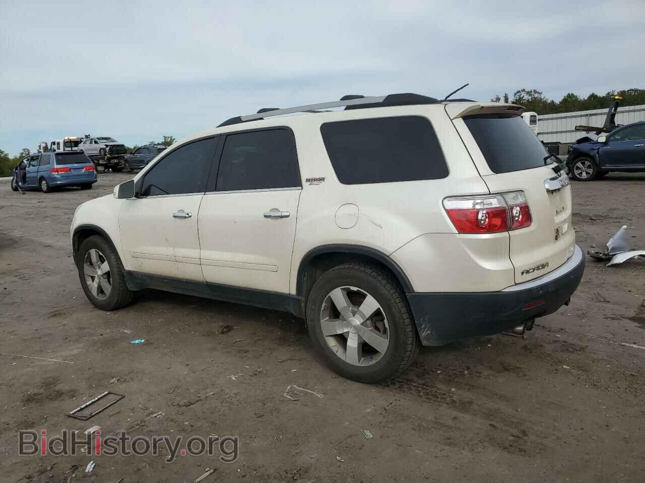 2011 GMC ACADIA - VIN: 1GKKVRED1BJ171027 - Фото 2