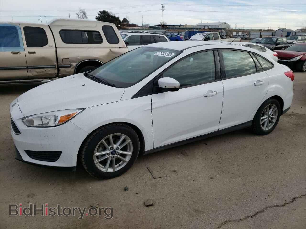 Photo 1FADP3F25HL205711 - FORD FOCUS 2017