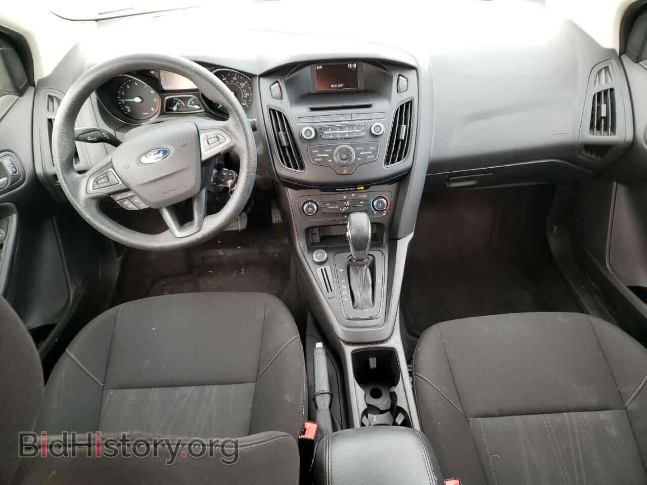 2017 FORD FOCUS - VIN: 1FADP3F25HL205711 - Photo 8