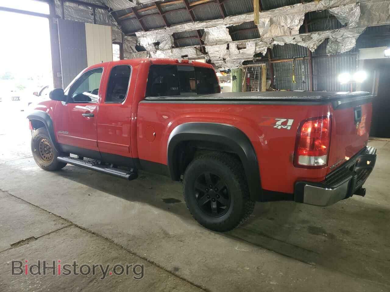 2013 GMC SIERRA - VIN: 1GTR2VE70DZ285997 - Фото 2