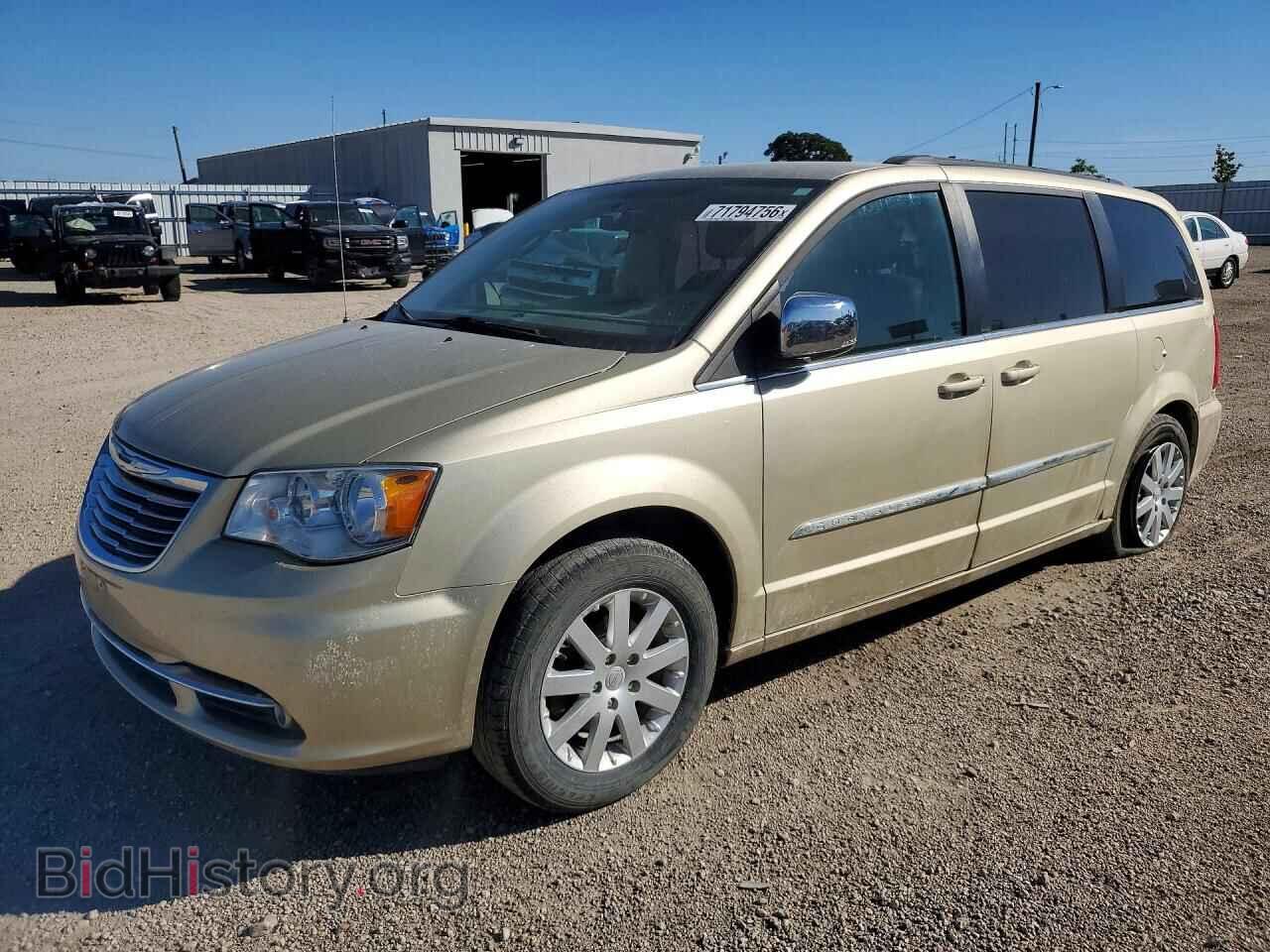 2011 Chrysler MINIVAN Touring L (VIN 2A4RR8DG9BR785947) — photo 1 of 15, Copart, damage: side