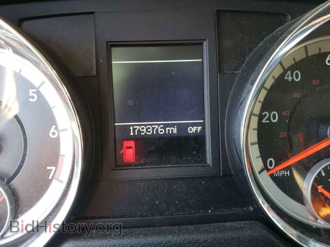 2011 DODGE CARAVAN - VIN: 2D4RN5DG9BR684779 - Фото 9