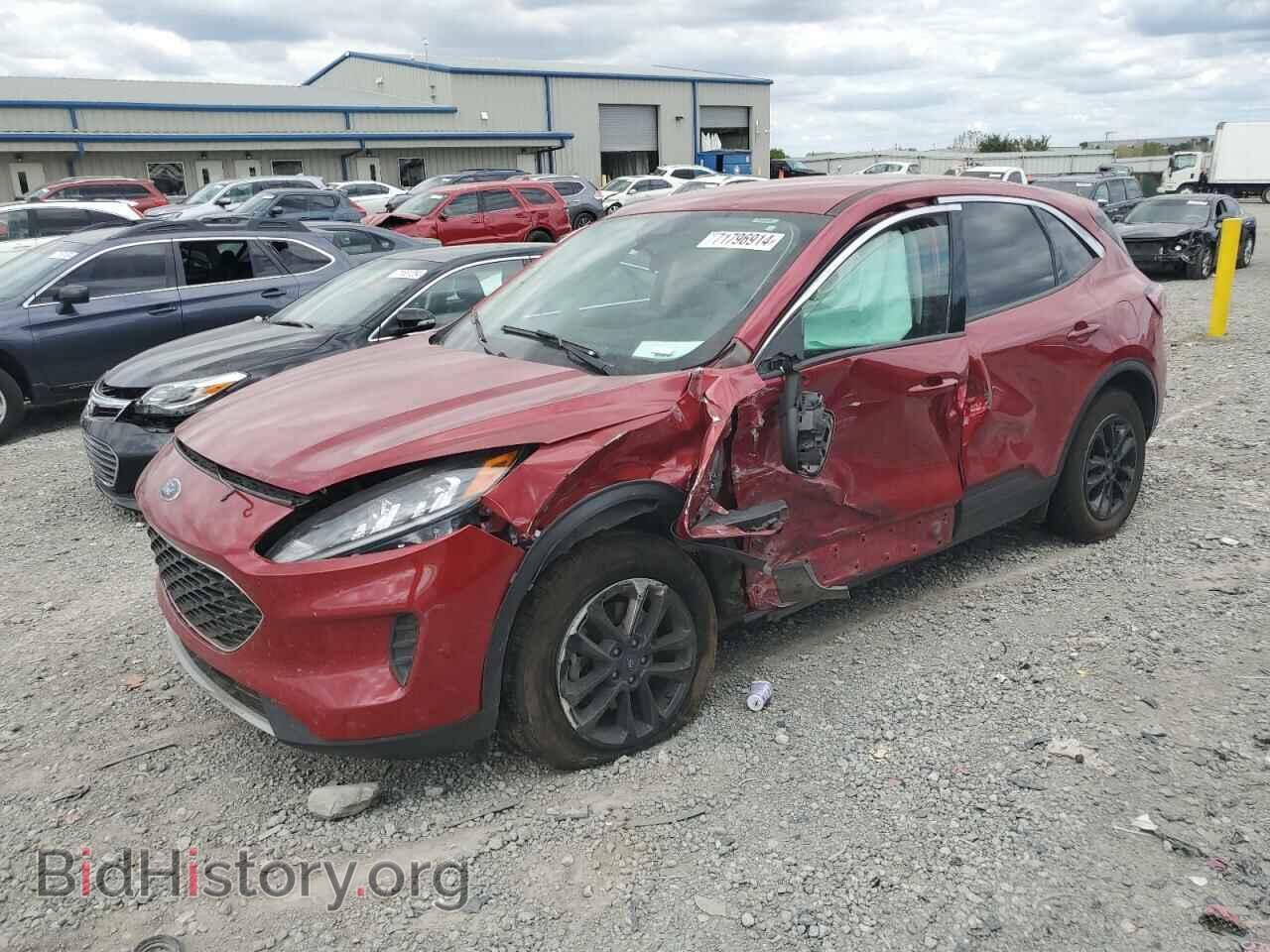 Photo 1FMCU9G66LUA93129 - FORD ESCAPE 2020