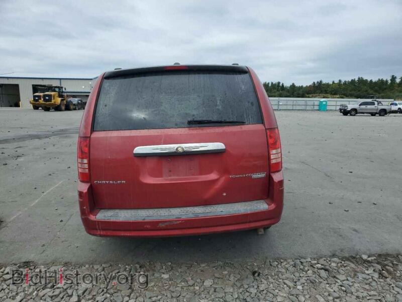 2010 Chrysler MINIVAN (VIN 2A4RR5D19AR136366) — photo 6 of 13