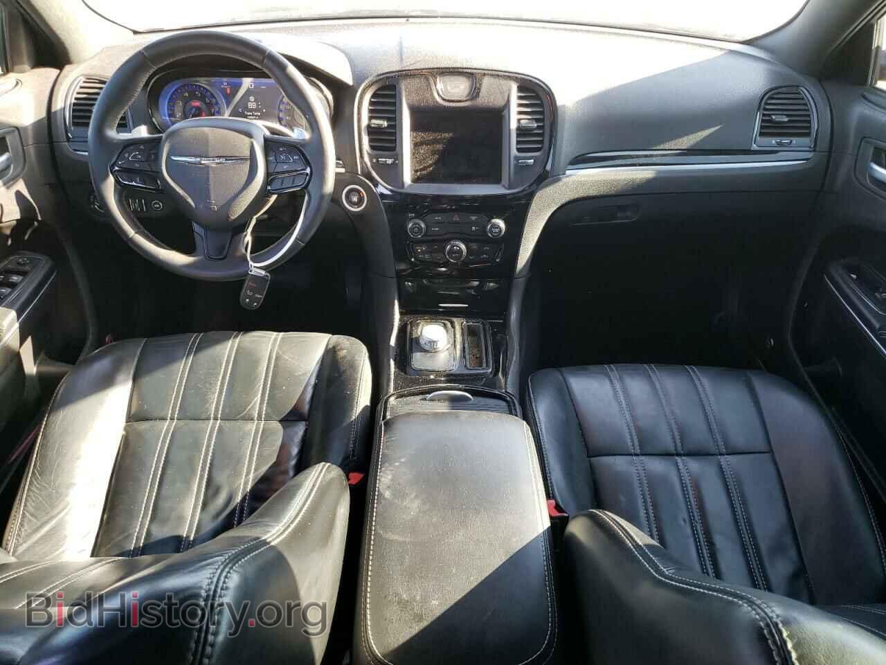 2017 CHRYSLER 300 - VIN: 2C3CCABG8HH521497 - Фото 8