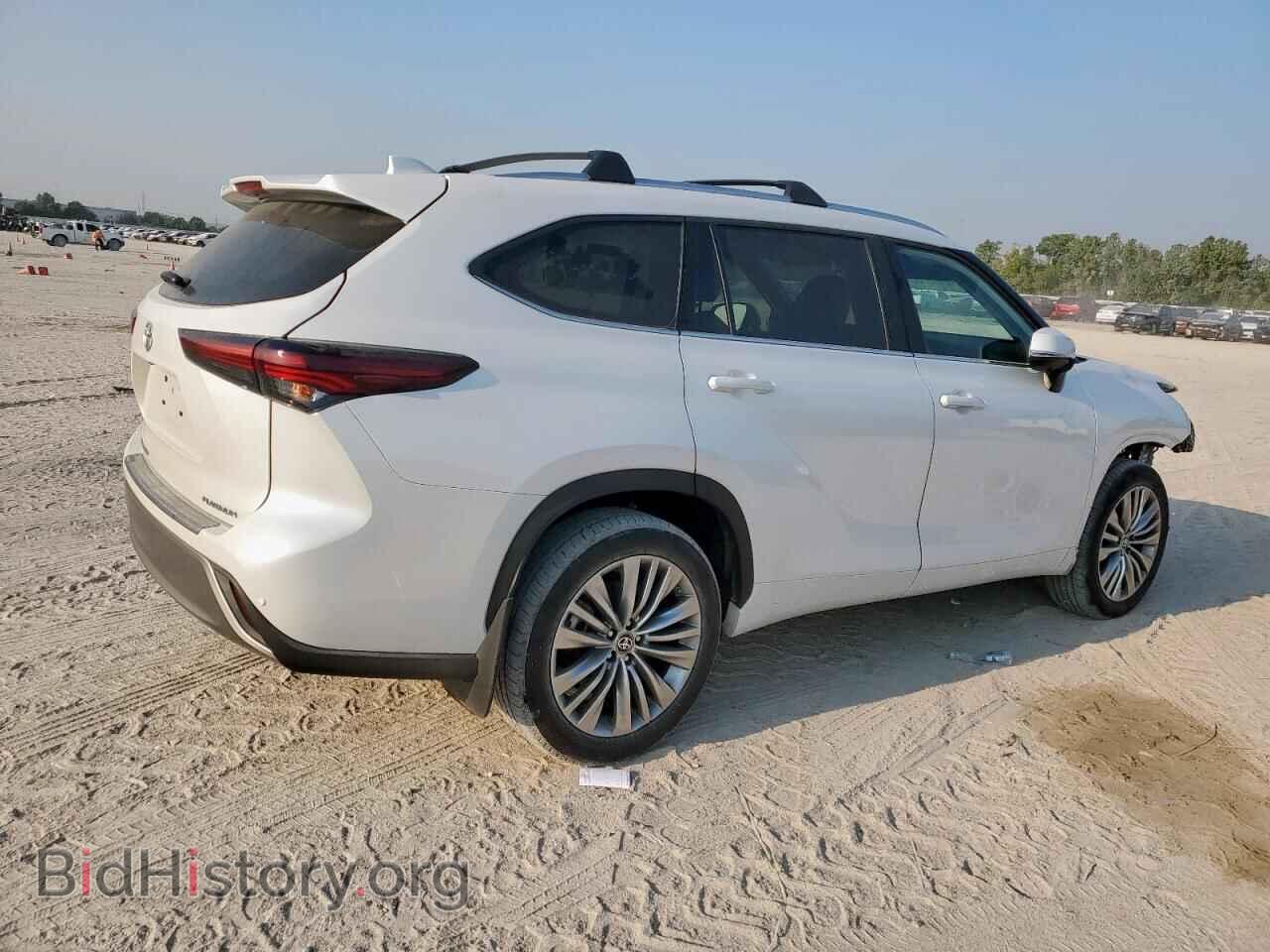 2024 TOYOTA HIGHLANDER - VIN: 5TDKDRAH2RS544080 - Фото 3