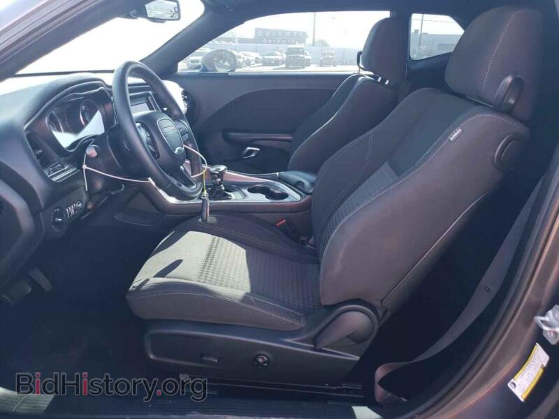 2019 Dodge CHALLENGER (VIN 2C3CDZAG1KH729273) — photo 7 of 12