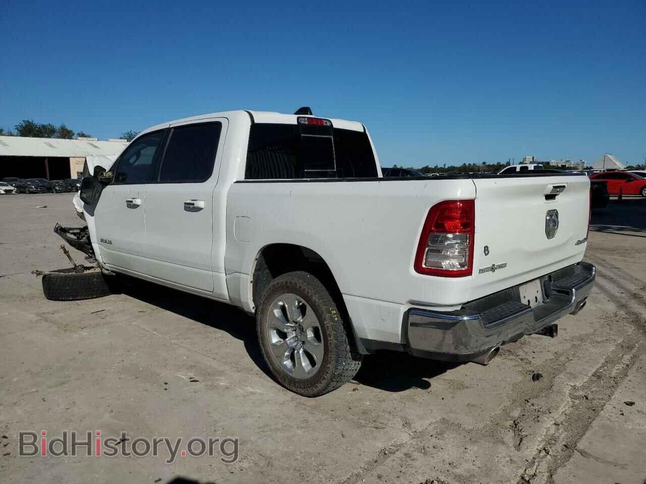 2020 RAM 1500 - VIN: 1C6SRFFM6LN400896 - Фото 2