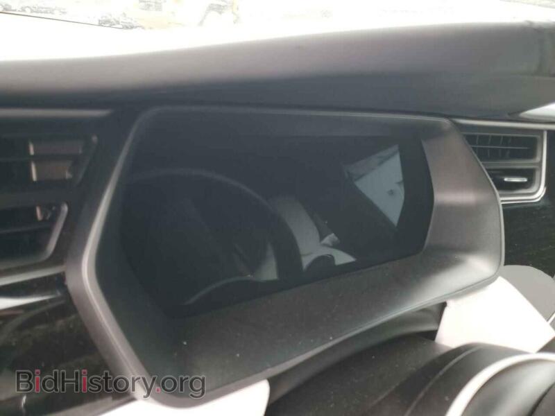 2019 Tesla MODEL X (VIN 5YJXCBE23KF192899) — фото 9 из 14