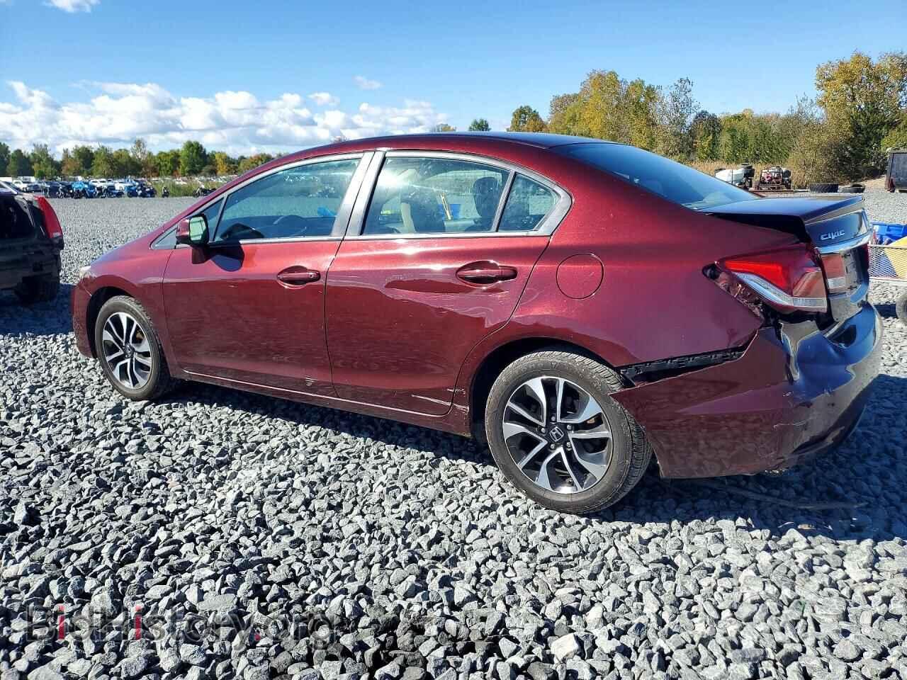 2013 HONDA CIVIC - VIN: 19XFB2F88DE003271 - Photo 2