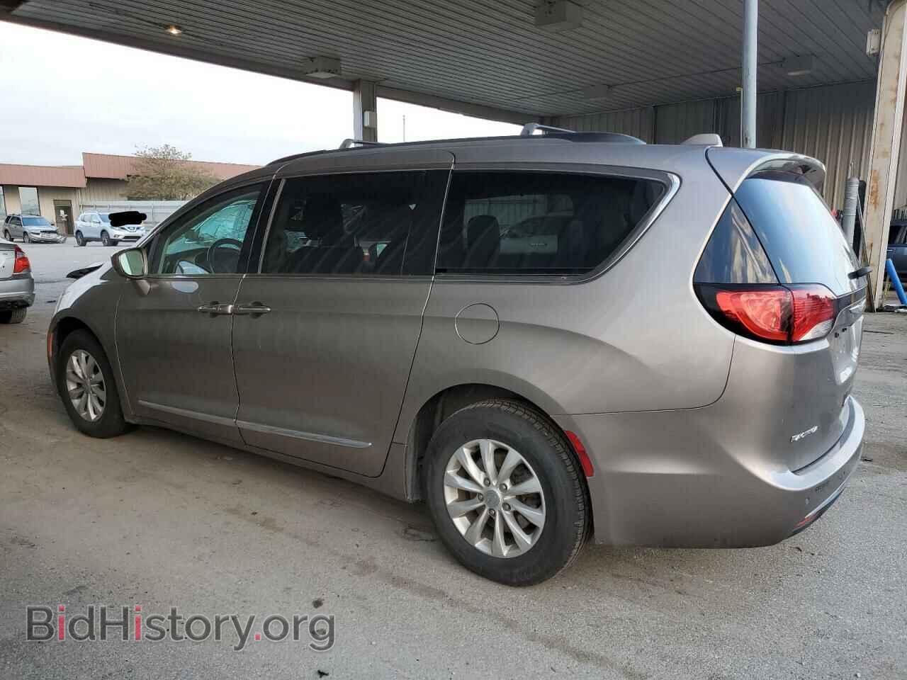 2017 CHRYSLER PACIFICA - VIN: 2C4RC1BG1HR553160 - Фото 2