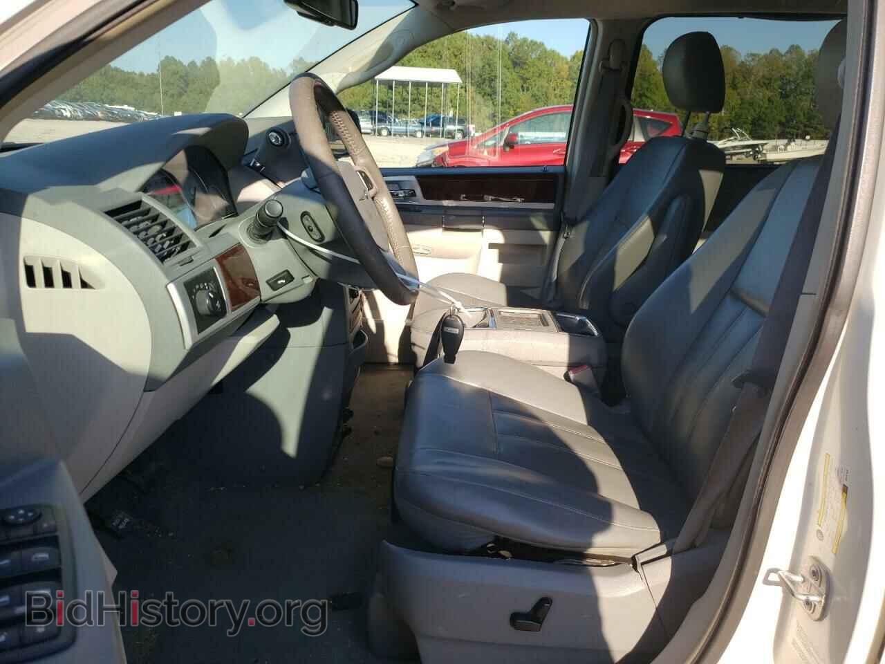 2010 CHRYSLER MINIVAN - VIN: 2A4RR5D10AR137454 - Фото 7