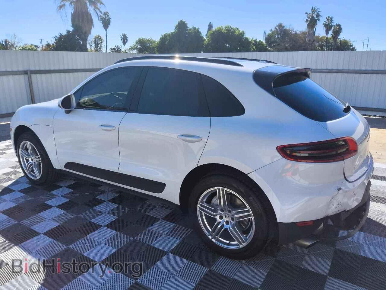 2016 PORSCHE MACAN - VIN: WP1AB2A57GLB45743 - Photo 2