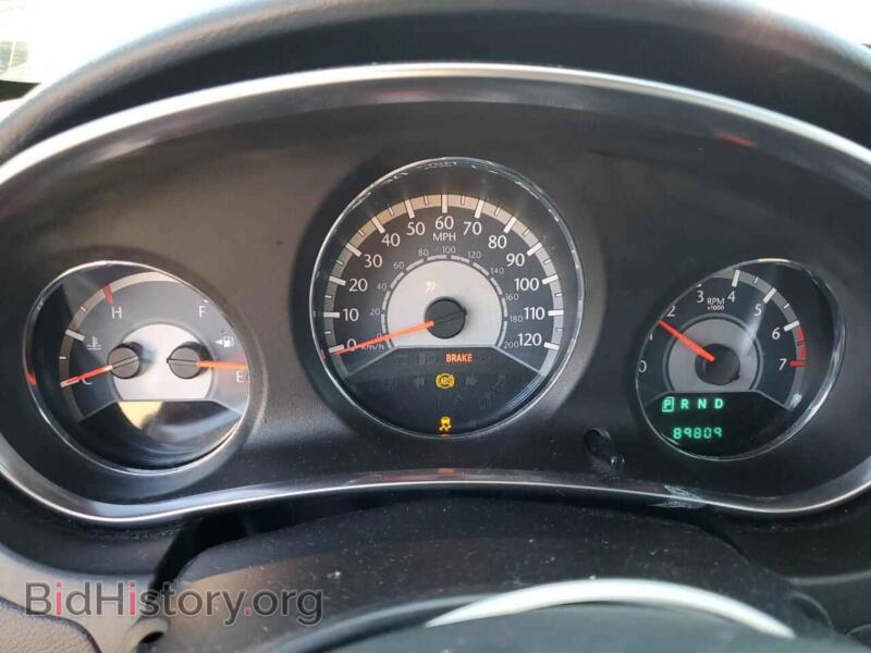 2012 Chrysler 200 (VIN 1C3CCBAB6CN125287) — photo 9 of 12