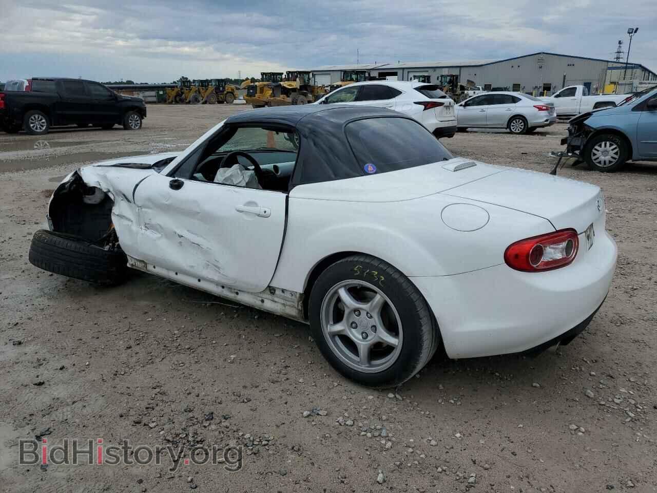 2013 MAZDA MX5 - VIN: JM1NC2MF5D0228539 - Photo 2