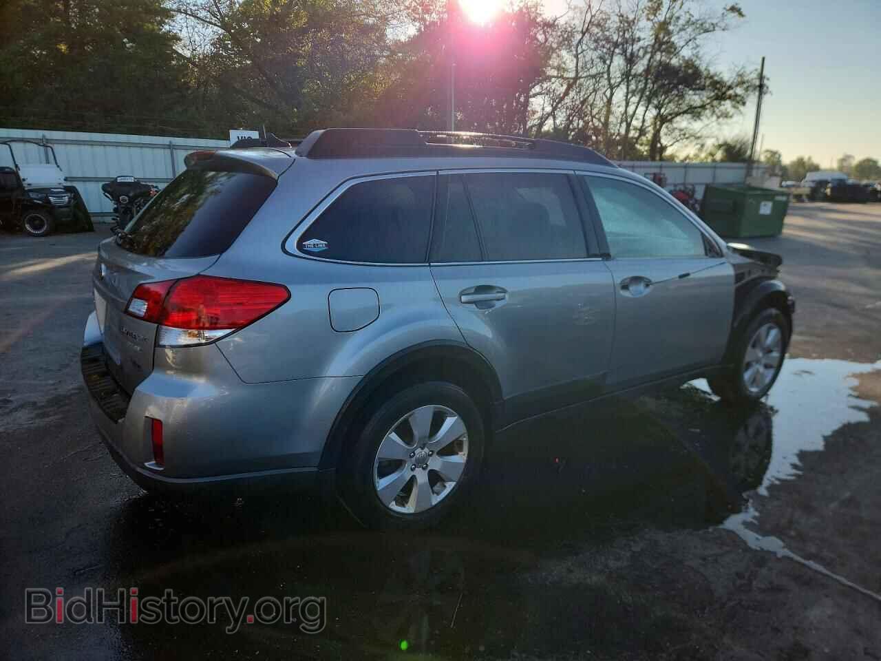 2011 SUBARU OUTBACK - VIN: 4S4BRBKC8B3359093 - Photo 3