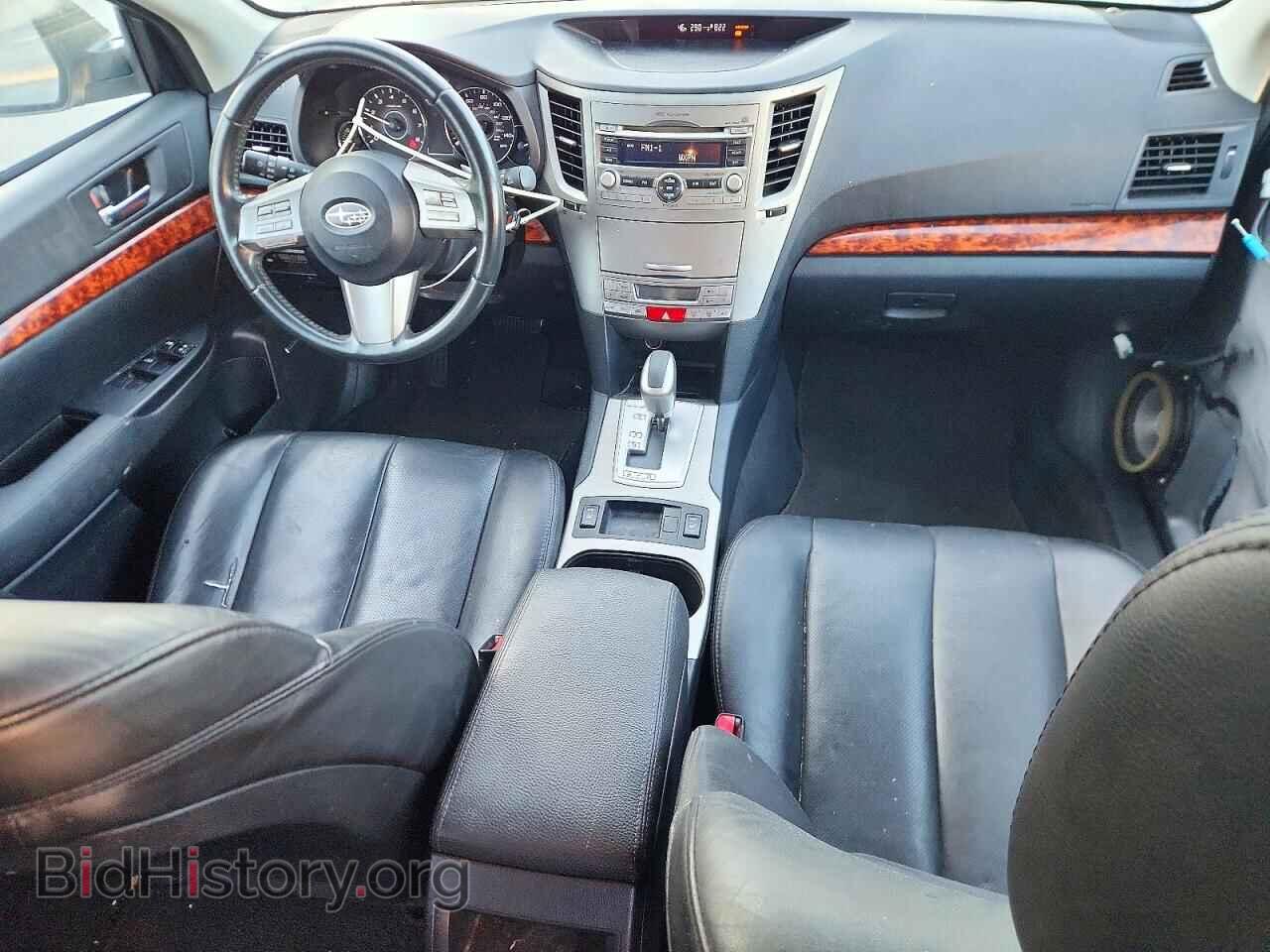 2011 SUBARU OUTBACK - VIN: 4S4BRBKC8B3359093 - Photo 8