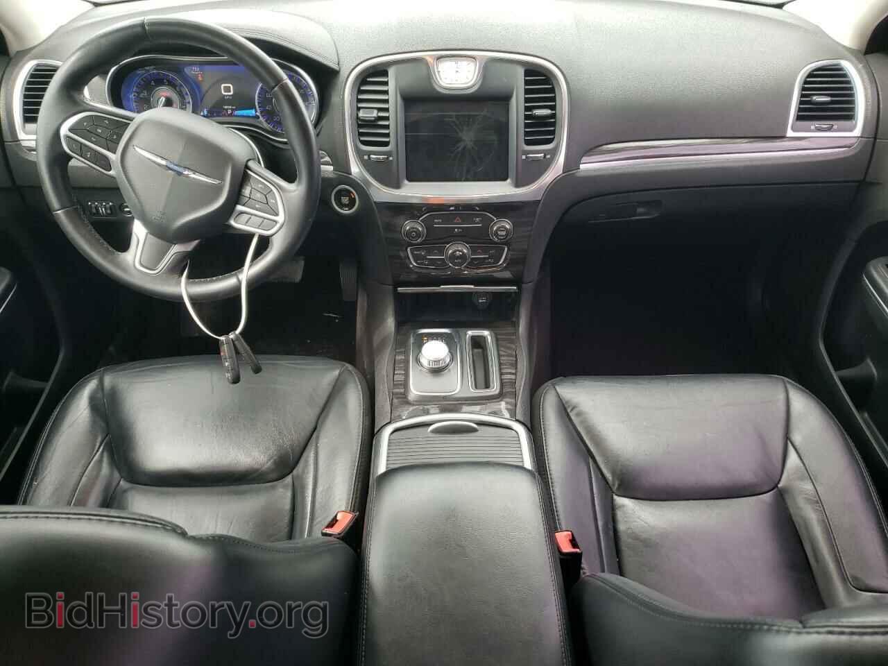 2017 CHRYSLER 300 - VIN: 2C3CCAAG6HH661971 - Фото 8