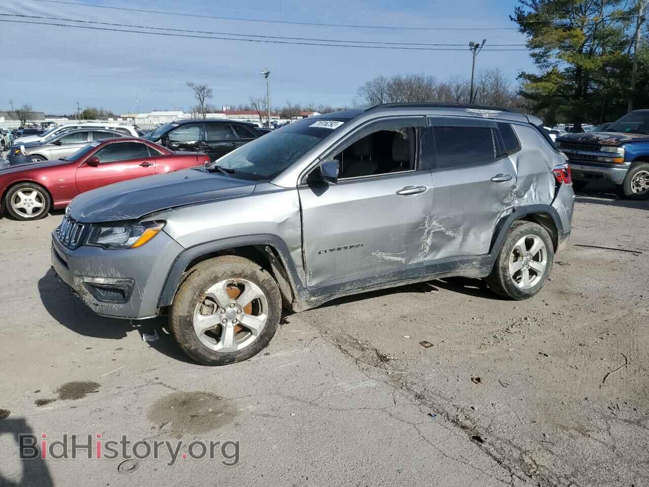 Фотография 3C4NJDBB9HT680780 - JEEP COMPASS 2017