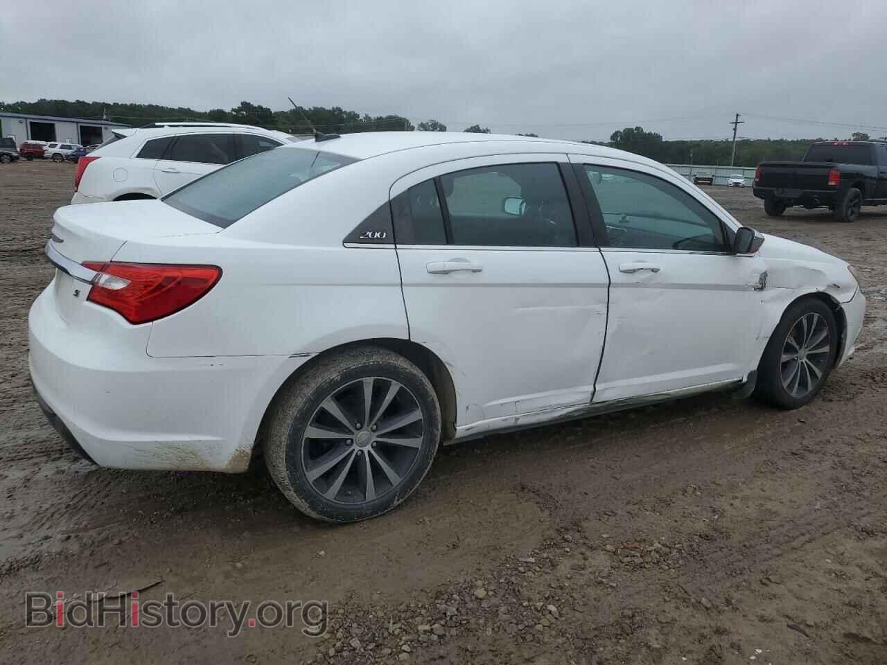 2013 CHRYSLER 200 - VIN: 1C3CCBBG9DN737396 - Фото 3