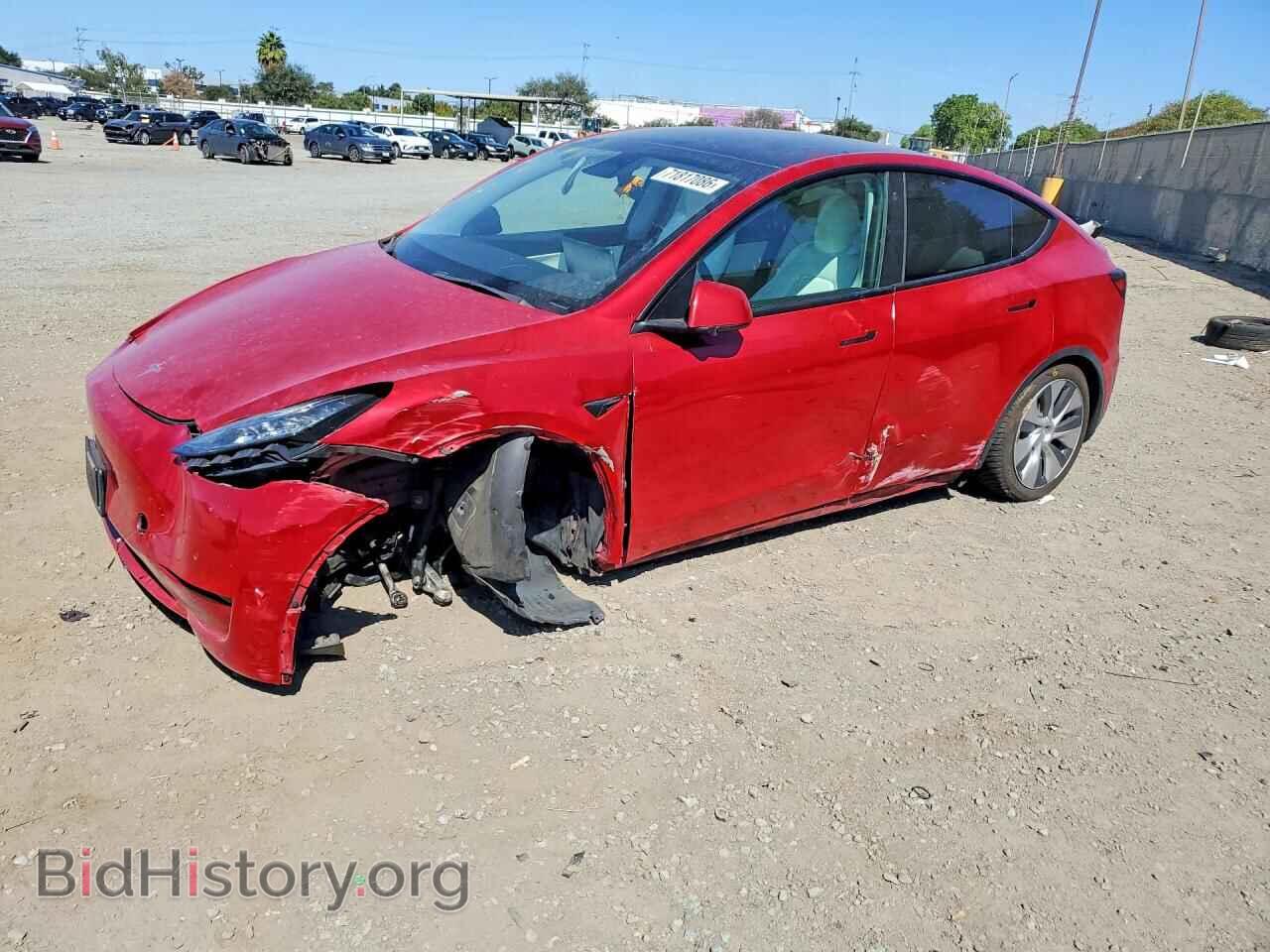 2022 Tesla MODEL Y (VIN 7SAYGDEE6NF342154) — photo 1 of 15, Copart, damage: front end